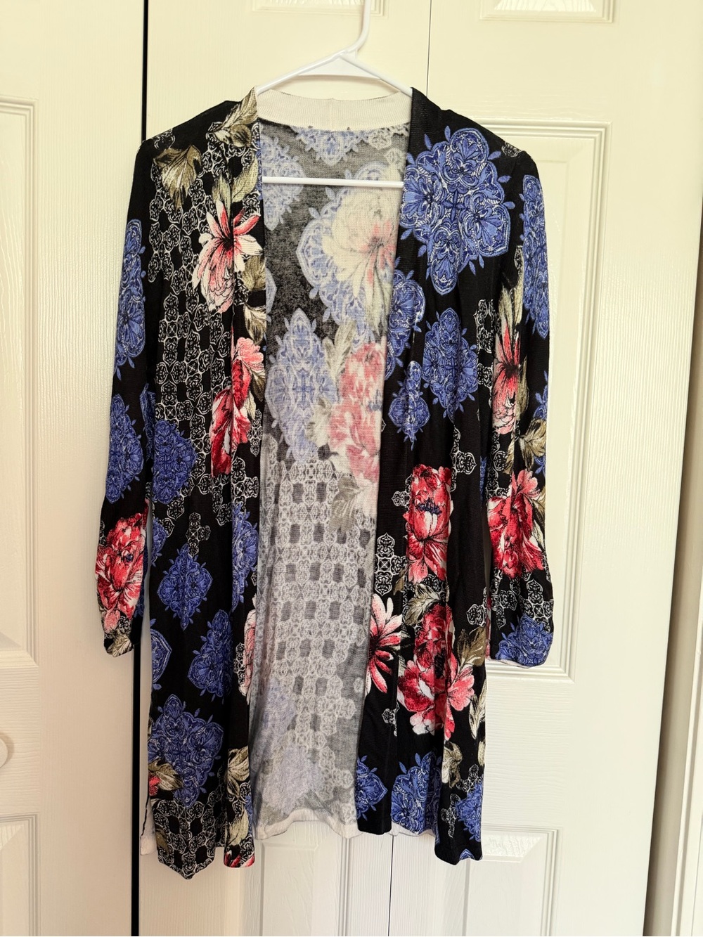 Chico’s Floral Open-Front Kimono Cardigan - Black with Blue & Pink Floral Print